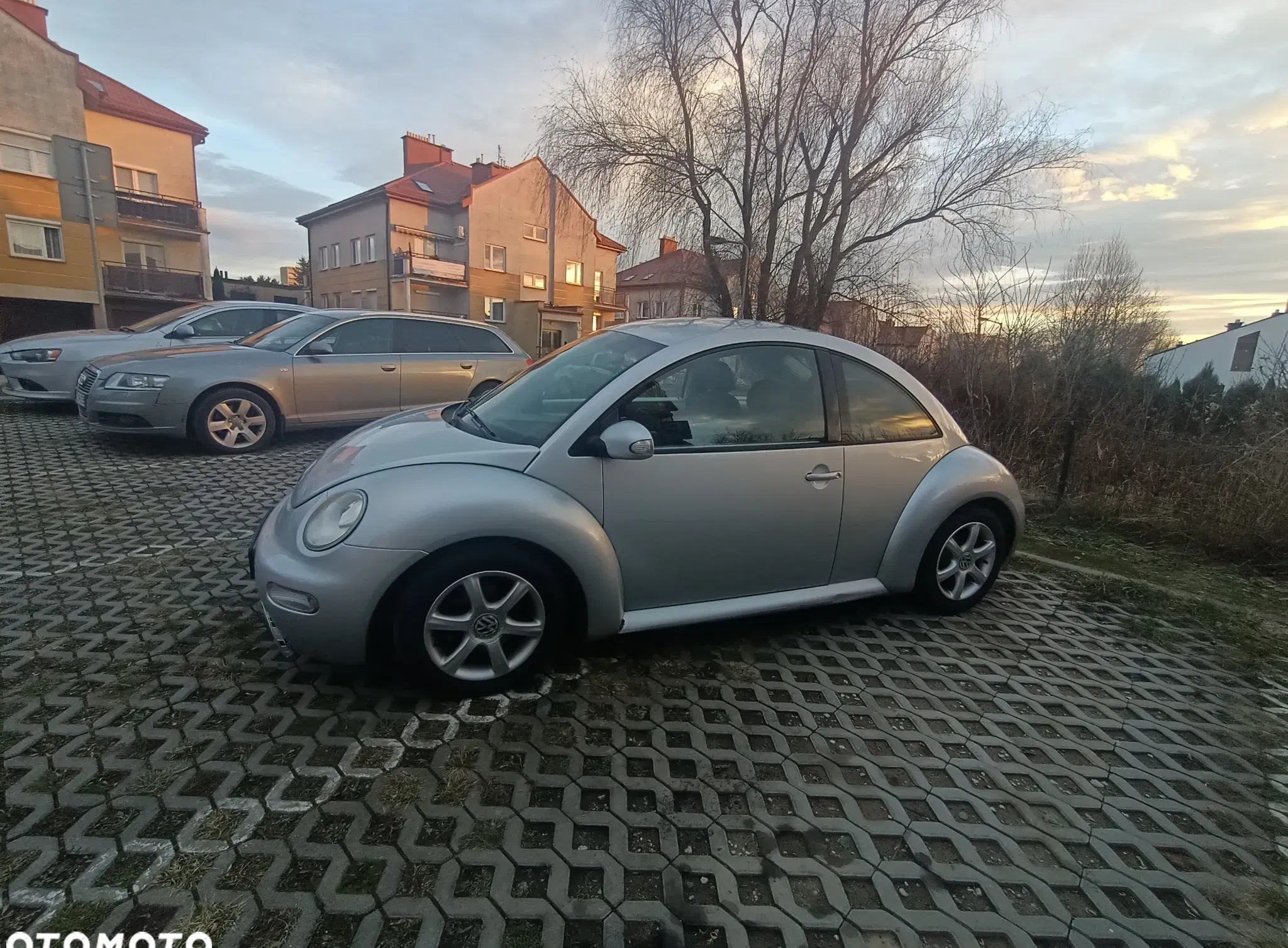 dolnośląskie Volkswagen New Beetle cena 7900 przebieg: 286700, rok produkcji 2004 z Kraków